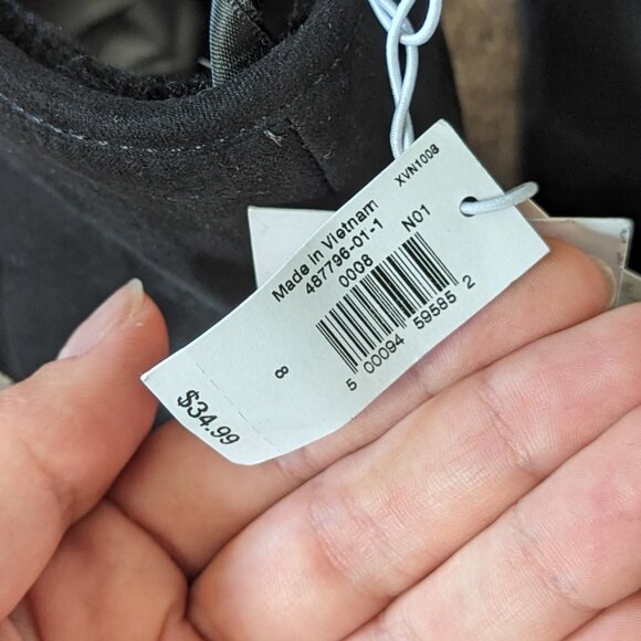 OLD NAVY Black Ugg Style Boots Faux Fur Size 8 NEW - Picture 4 of 10